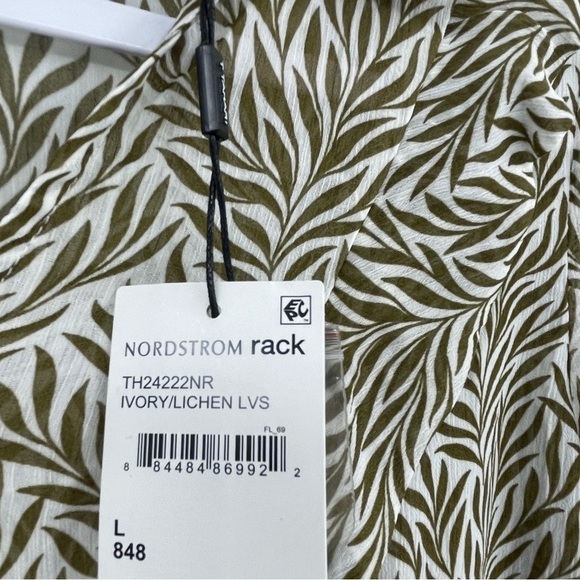 T Tahari Blouse Tops Womens Large Multicolor Tropical Print Long Sleeve Collared - Picture 4 of 14